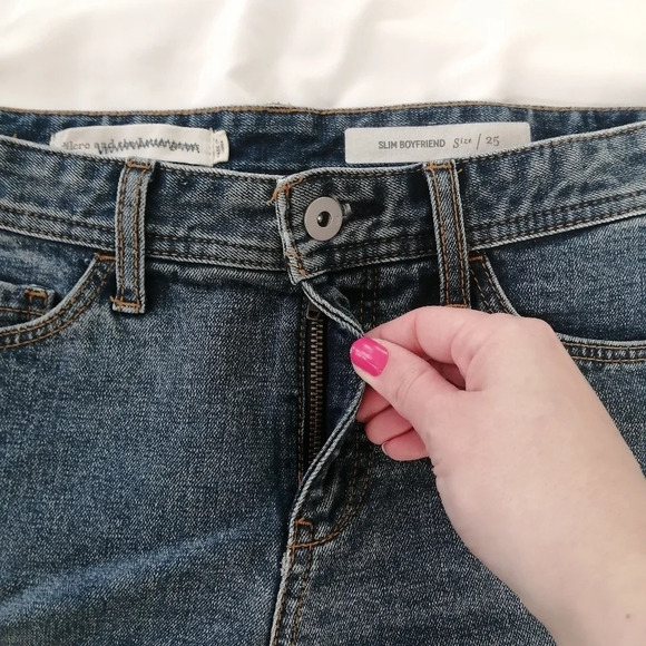 Anthropologie Pilcro Slim Boyfriend Jeans with Patchwork Satin Hems Boho 25 - Picture 9 of 16